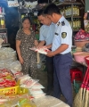 Lực lượng QLTT Gia Lai ra quân chống hàng giả tại chợ truyền thống
