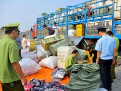 Chuyển động 389: Các tỉnh quyết liệt đấu tranh và xử lý hiệu quả buôn lậu, gian lận thương mại Chuyển động 389: Các tỉnh quyết liệt đấu tranh và xử lý hiệu quả buôn lậu, gian lận thương mại
