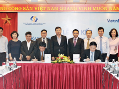 Kỷ niệm 1 năm thị trường chứng khoán phái sinh ở Việt Nam Kỷ niệm 1 năm thị trường chứng khoán phái sinh ở Việt Nam