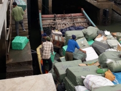 Vụ 2 tàu gỗ chở hàng lậu: Thu giữ gần 100.000 đơn vị sản phẩm