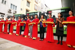 Hà Nội: Khai trương tuyến xe buýt nhanh (BRT)