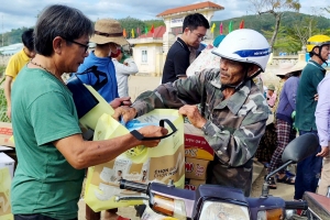 Motaro Group: Đồng hành cùng “mạnh thường quân” trao yêu thương đến bà con Phú Yên - Đắk Lắk