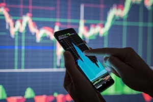 Quỹ ETF ngoại quy mô 15.000 tỷ thêm mới TCX, dự kiến bán mạnh VIC