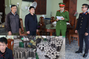 Ninh Bình: Khởi tố chủ cơ sở sản xuất hơn 250 kg giò chả chứa hàn the