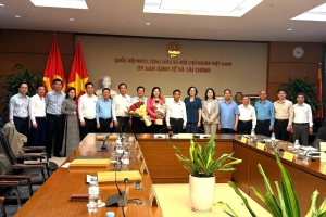 Đồng chí Lương Thị Hoa được bầu giữ chức vụ Phó Trưởng đoàn ĐBQH tỉnh Thanh Hóa khóa XVI