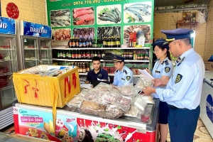 Thanh Hóa: Phạt nặng doanh nghiệp kinh doanh hải sản đông lạnh trôi nổi