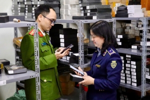 Hà Nội: Phát hiện gần 10.000 vụ buôn lậu, hàng giả trong 6 tháng, thu ngân sách hơn 1.628 tỷ đồng