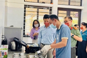 Lào Cai siết an toàn bữa ăn trường học, hiệu trưởng chịu trách nhiệm nếu xảy ra ngộ độc