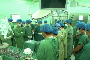 Quyết định chớp nhoáng của cô con gái và "đêm trắng" lịch sử ở Chợ Rẫy