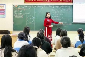 Bộ Nội vụ chốt thời hạn giải quyết chế độ cho lãnh đạo trường học dôi dư
