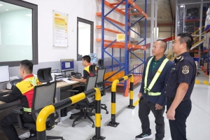 Bộ Tài chính đề xuất quy định riêng về quản lý hàng hóa xuất nhập khẩu qua thương mại điện tử