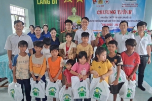 Nutifood trao dinh dưỡng đến trẻ em khó khăn tại Gia Lai