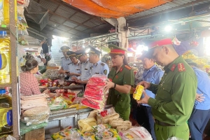 Quảng Trị: 70 hộ kinh doanh tại chợ Đông Hà ký cam kết bảo đảm an toàn thực phẩm
