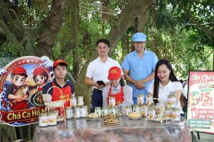 Hà Nội: Khi chuyển đổi số đi vào từng khu chợ, gian hàng và tổ dân phố