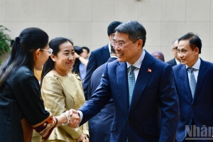 Việt Nam tiếp tục cùng các nước ASEAN thúc đẩy hợp tác ngày càng đi vào chiều sâu, hiệu quả, thực chất