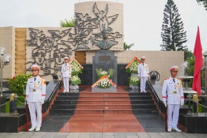 Hải Phòng: Dâng hương tưởng niệm đồng chí Nguyễn Đức Cảnh nhân dịp Cách mạng Tháng Tám và Quốc khánh 2/9