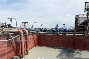 Cảnh sát biển bắt giữ phương tiện vận chuyển khoảng 200m³ cát không rõ nguồn gốc