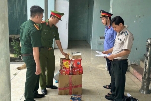 Phú Thọ: Công an xã Vĩnh Tường phối hợp tiêu hủy lượng lớn pháo nổ và ma túy