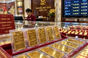 Giá vàng hôm nay 8/9: Đồng loạt giảm