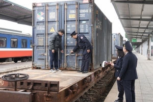 Hải quan khu vực VII: 442 doanh nghiệp làm thủ tục xuất nhập khẩu trong tháng 8