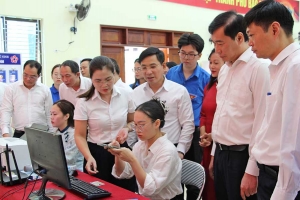 Bắc Ninh: Phường Vũ Ninh ra mắt mô hình hỗ trợ dịch vụ công trực tuyến tại khu dân cư