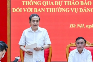 Xây dựng đội ngũ có bản lĩnh chính trị, tư duy chiến lược, năng lực dự báo, tổng kết thực tiễn