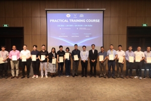 Cục Đăng kiểm Việt Nam phối hợp với VinFast tổ chức khóa đào tạo nâng cao năng lực kiểm thử ô tô