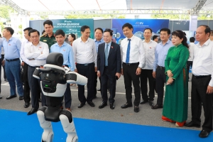Chuyển đổi xanh, chuyển đổi số gắn với thích ứng biến đổi khí hậu góp phần kiến tạo Quảng Ninh phát triển nhanh, bền vững
