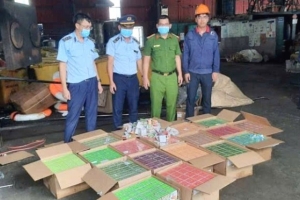 Đắk Lắk: Tiêu hủy gần 11.000 đầu hút thuốc lá điện tử không rõ nguồn gốc