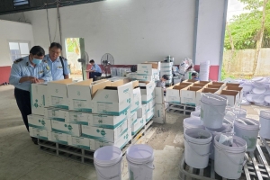 Vĩnh Long: Phạt 125 triệu đồng, buộc tiêu hủy 13,5 tấn thức ăn thủy sản gian lận hạn sử dụng