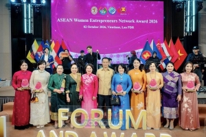 Bà Đồng Thị Ánh nhận Giải thưởng “Nữ Doanh nhân Xuất sắc ASEAN – 2026”