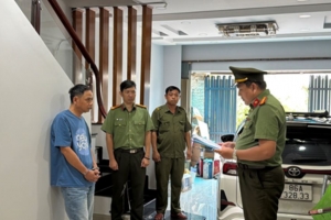 Đồng Tháp: Triệt phá đường dây lập hàng trăm công ty "ma" mua bán hóa đơn nghìn tỷ