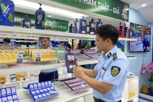 Tỉnh táo trước bẫy hàng giả trên không gian mạng xã hội và sàn thương mại điện tử