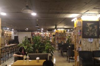 Ai chống lưng “hô biến” tầng hầm Khách sạn Thể thao thành quán cà phê?