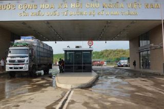 Kéo dài thời gian thông quan tại cửa khẩu quốc tế Kim Thành