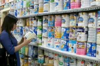 Doanh nghiệp tăng giá sữa phải báo trước cho nhà quản lý