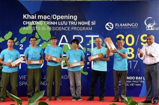 Tưng bừng Lễ khai mạc chương trình lưu trú nghệ sỹ - Art In The Forest 2017 tại Flamingo