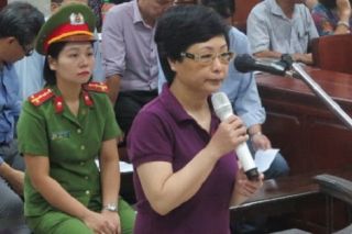 Hôm nay ngày 03/10: Tiếp tục xét xử bị cáo Châu Thị Thu Nga với phần thẩm vấn