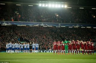 Chính thức đại diện đầu tiên của nước Anh vào vòng tứ kết Champions League