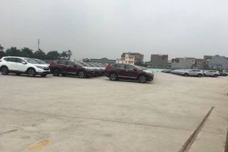Đề nghị xử lý dứt điểm bãi xe mọc trên đất dự án tại xã Liên Ninh, huyện Thanh Trì!