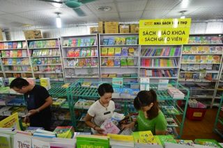 Nhà xuất bản Giáo dục Việt Nam: Lập đường dây nóng kịp thời cung ứng đủ sách giáo khoa