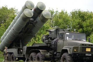 Nga gấp rút chuyển giao tên lửa S-300 cho Syria sau vụ máy bay Il-20 bị bắn rơi
