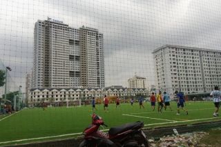KĐT Thành phố Giao lưu (Nam Từ Liêm, Hà Nội): Đất xây trường học “biến” thành sân bóng