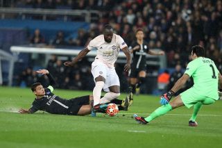 Lukaku tỏa sáng, MU lội ngược dòng lịch sử trước PSG tại vòng 1/8 Cup C1
