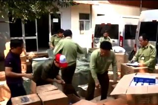 Lạng sơn: Bắt giữ xe chở hàng lậu