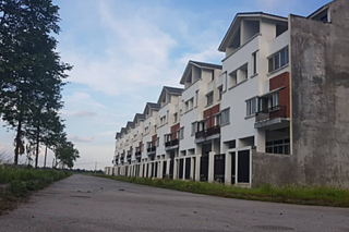 Thủ tướng yêu cầu kiểm tra gần 2.000ha đất đô thị bị bỏ hoang tại Hà Nội