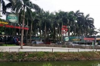 Quận Tây Hồ (Hà Nội): Hàng loạt bãi xe, nhà hàng ‘mọc’ trái phép trên đất dự án KĐT Starlake
