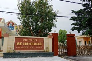 Thanh Hóa: “Núp bóng” học hỏi kinh nghiệm để đi… du lịch?