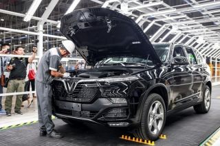 Có khoảng 30 mẫu xe sắp được giảm 50% phí trước bạ