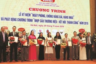 Hiệp hội Chống hàng giả và Bảo vệ thương hiệu Việt Nam: Nói không với hàng giả, hàng lậu
